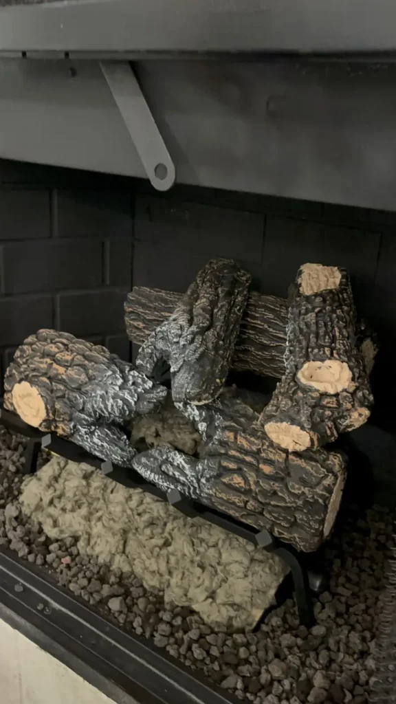 18” Ga s logs system installed